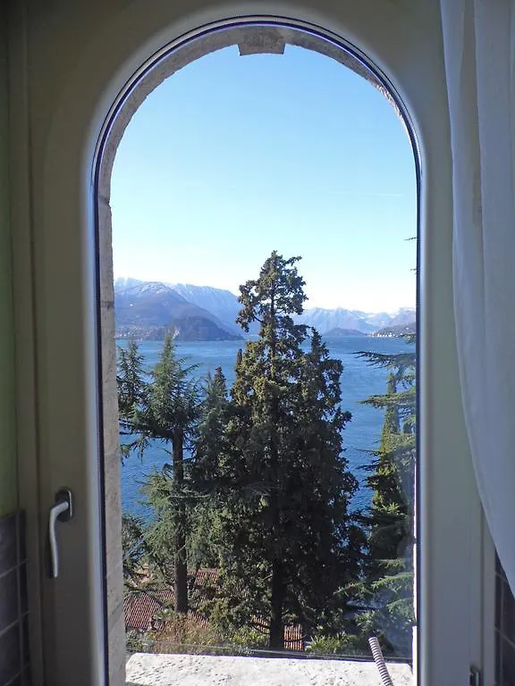 Villa Monti Varenna 0*,