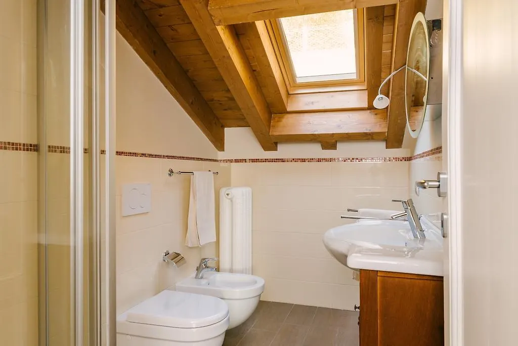 Apartment Villa Monti Varenna